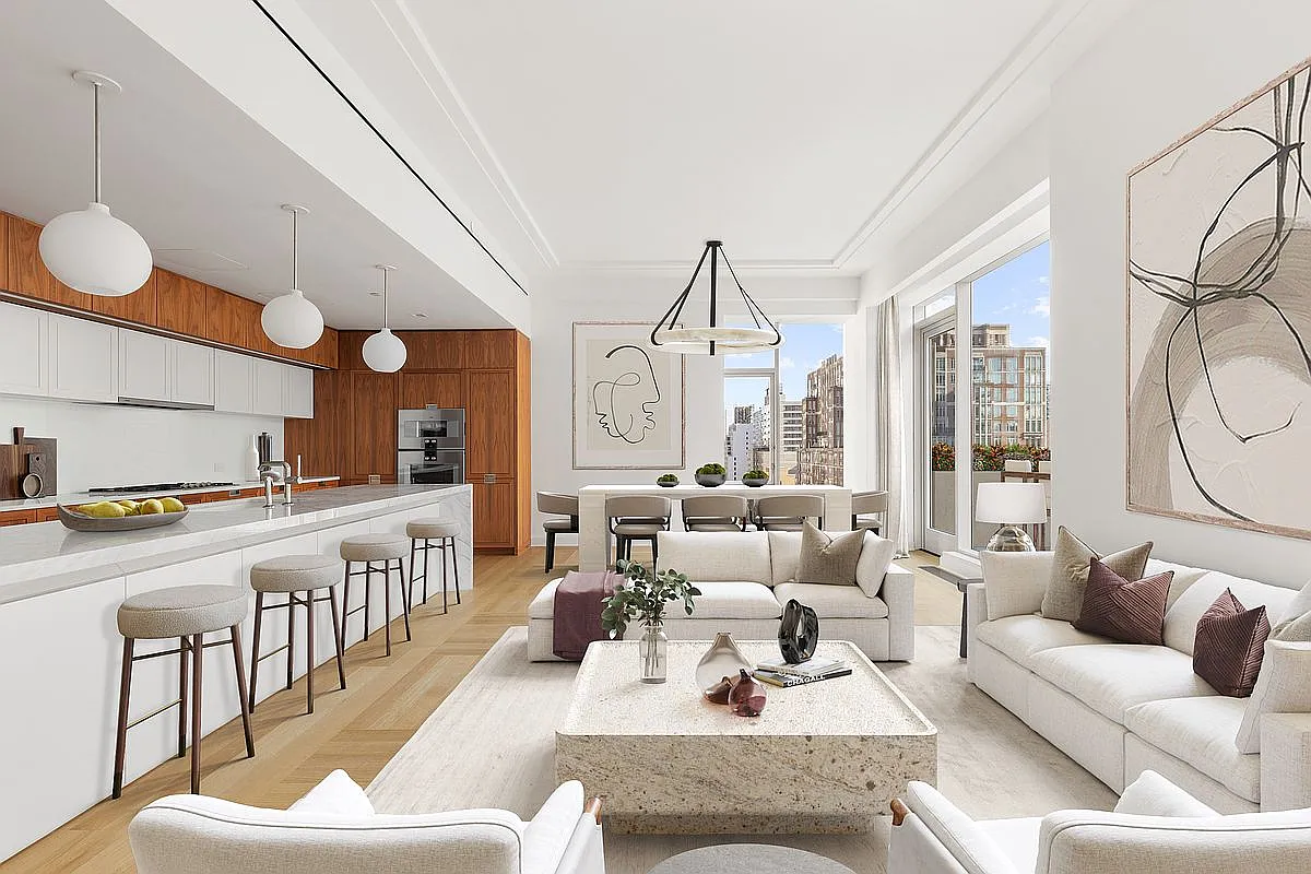1289 Lexington Ave APT 14D photo 1