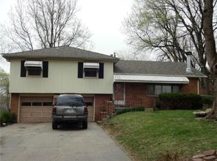 2907 Ashland Ridge Rd, Kansas City, MO 64129