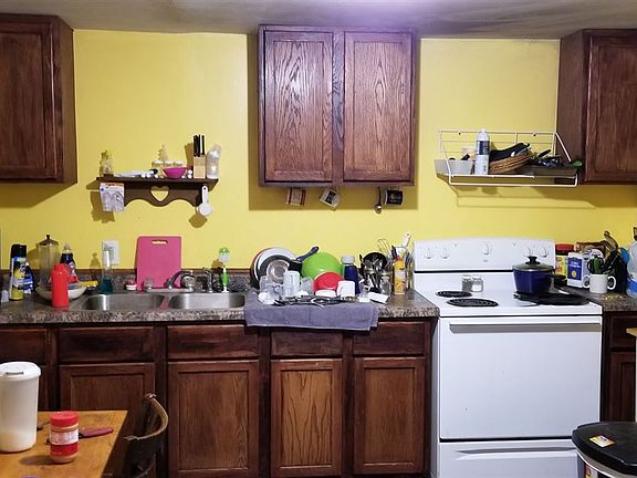 5th image of 54074 Independence St