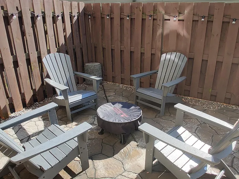 2944 Textile Way — Photo 4