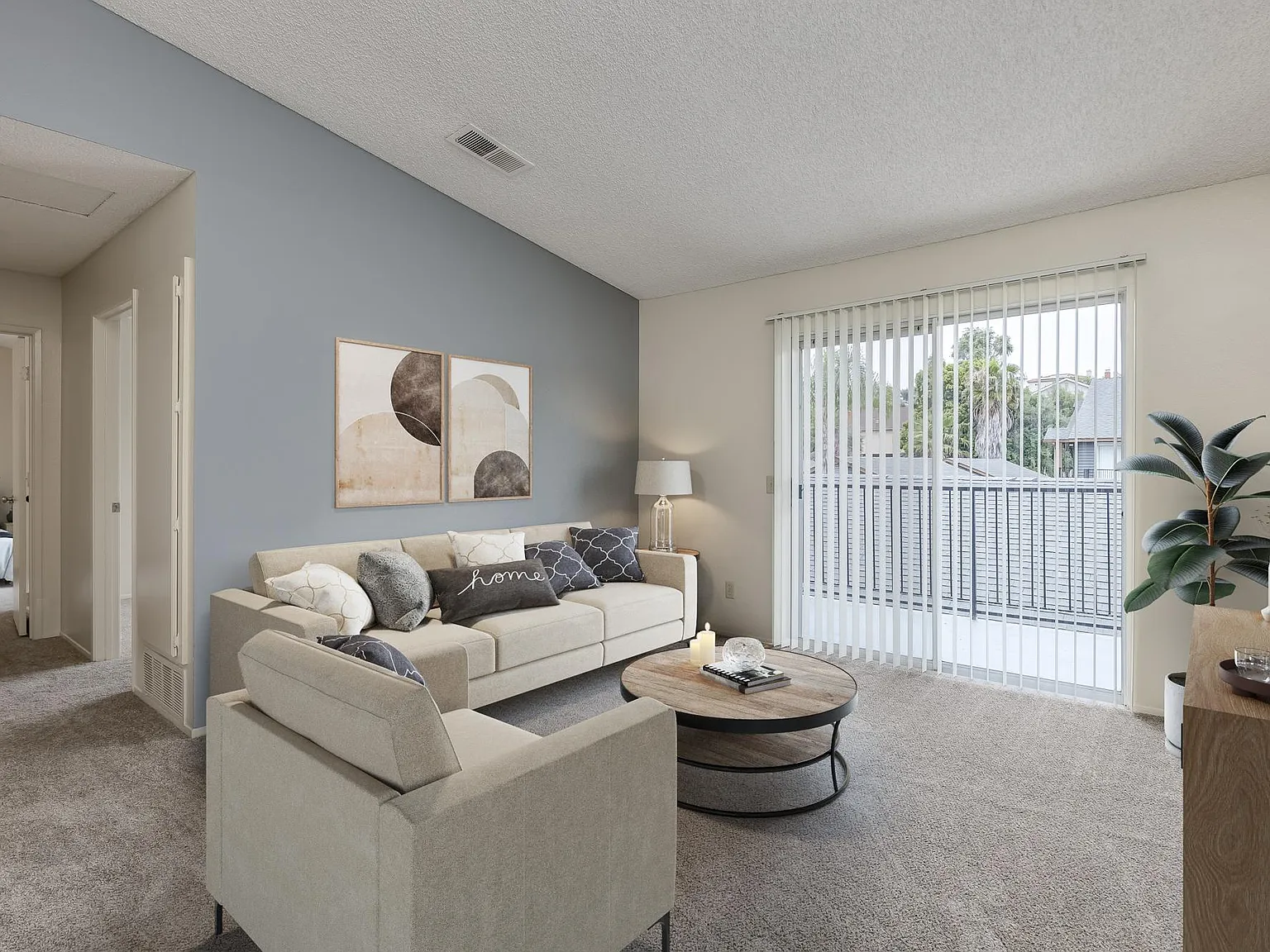 Boulevard Apartments — Photo 4