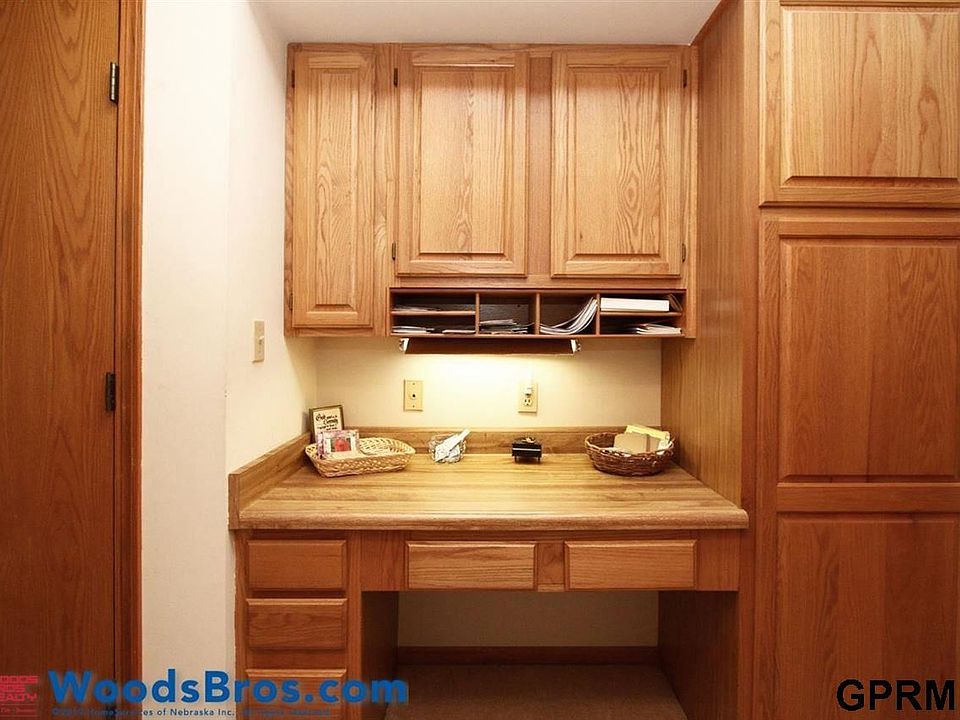 2nd image of 5531 Venture Dr