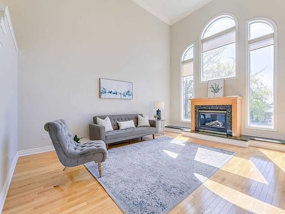 2nd image of 2201 Galloway Dr