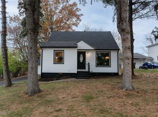 87 Tudor Ave, Bedford, OH