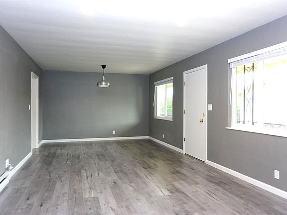 5th image of 849 Blair Ave #4