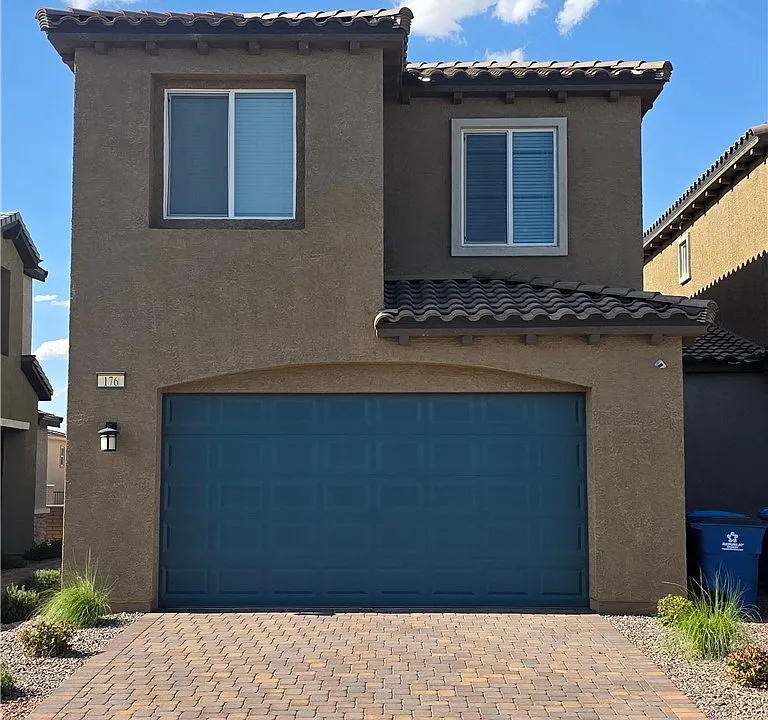 176 Vanhoy Ave