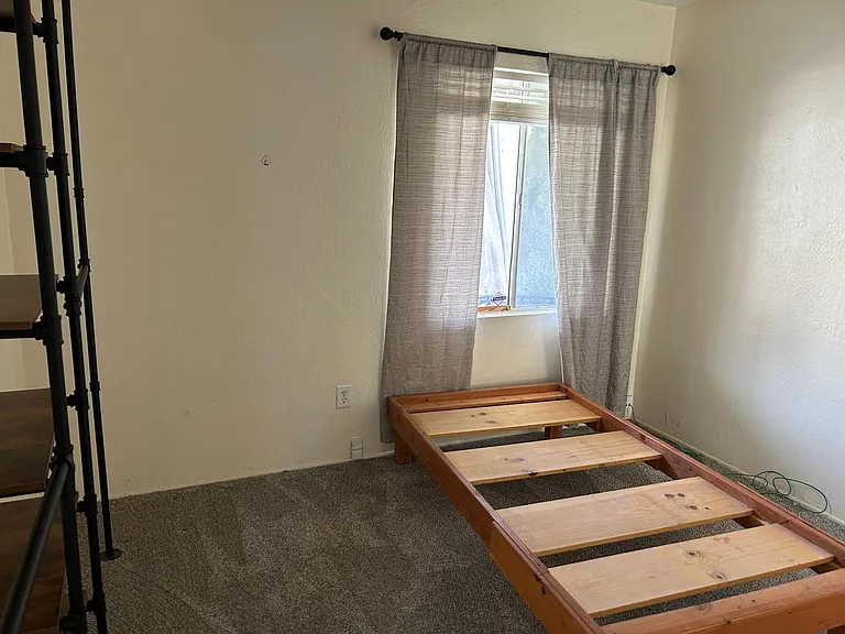3200 Mount Pinos Way #1 — Photo 7