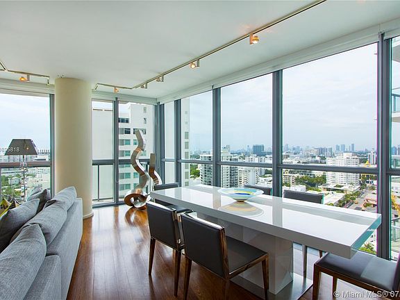 4th image of 101 20th St #2206