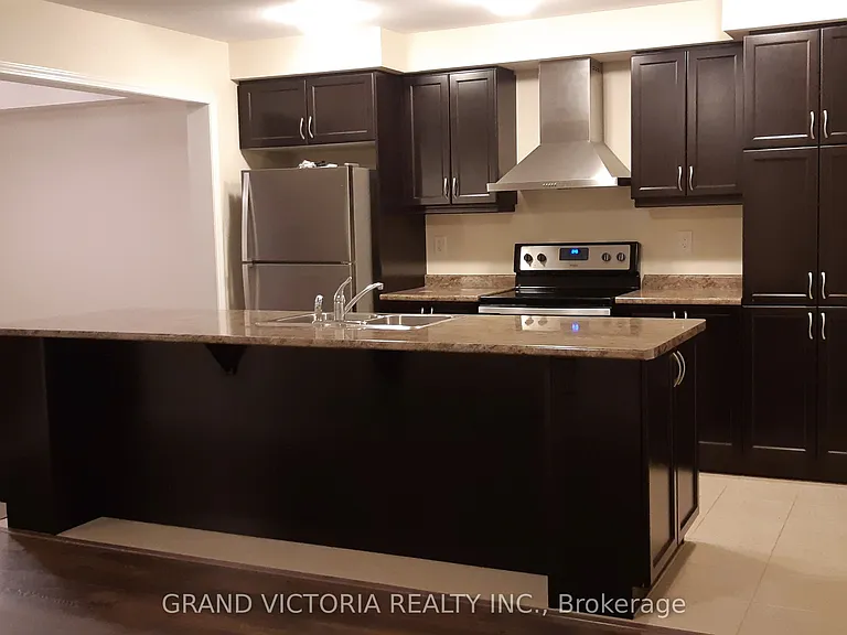 100 McMonies Dr — Photo 2