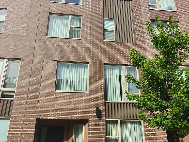 3115 Parkview Walk — Photo 1