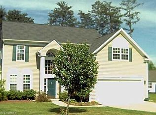 3370 Barnsdale Dr, Jamestown, NC 27282