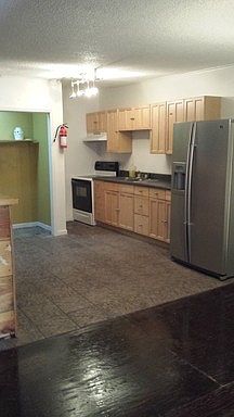 4th image of 113 S Central St