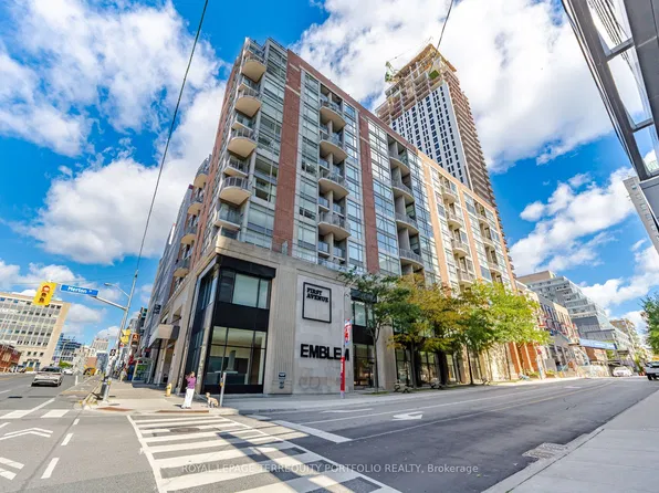 18 Merton St #303, Toronto, ON M4S 3G9