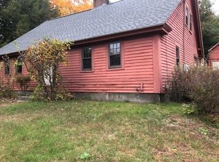 50 Epping St, Raymond, NH 03077