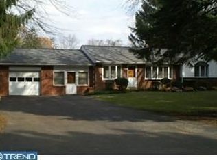 201 Woodcrest Rd, West Chester, PA 19382