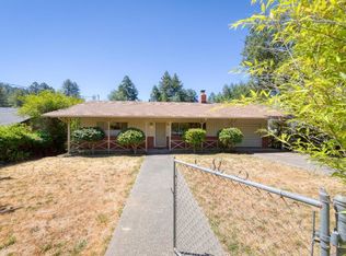 15859 Sunshine Ct, Guerneville, CA 95446