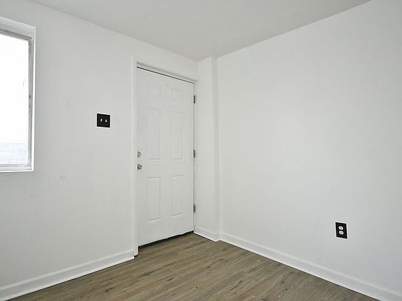 2nd image of 1100 Oneil Blvd APT 3