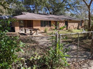 401 S Newton St, Newton, TX 75966