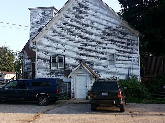 3rd image of 3391 Washington St