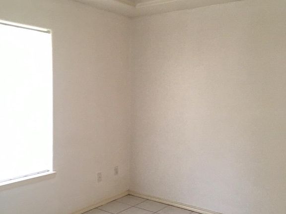 5th image of 2307 Kimberly Ln #8