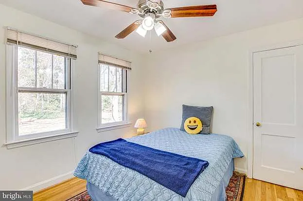 3 bed, 1280 sqft, $3,295 — Photo 2