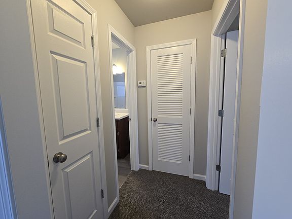 4th image of 414 Redbud Ln #0