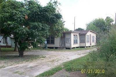 1st image of 913 E Adams Ave