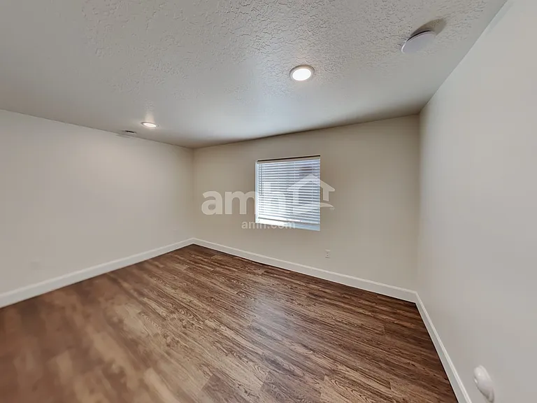 288 N Allen Ln — Photo 26