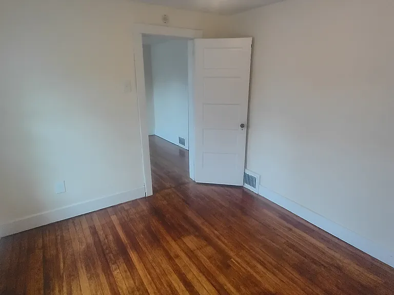 118 Ethel St #2 — Photo 9