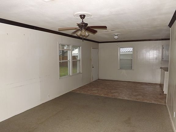5th image of 212 Atlanta Ave