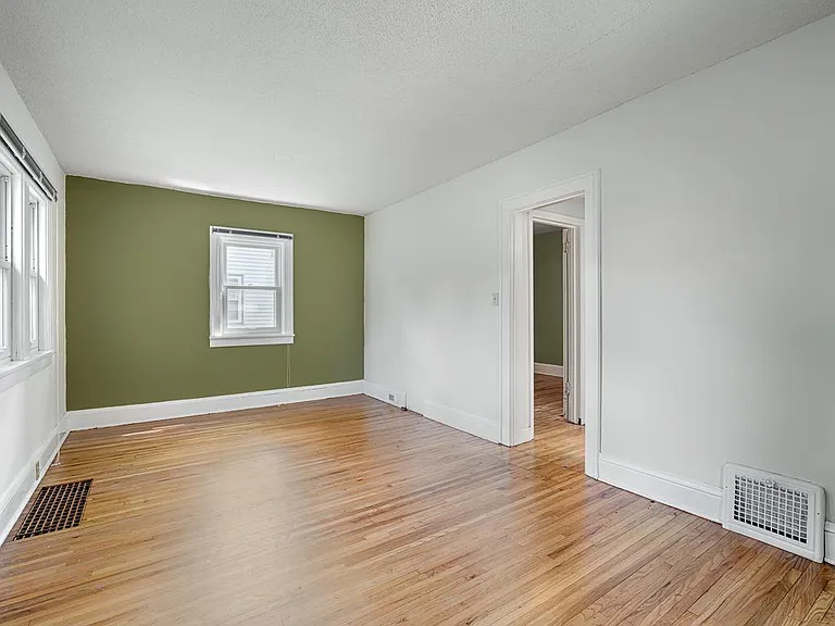 6016 3rd Ave S — Photo 3