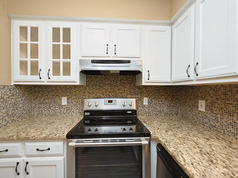 215 Summit Ridge Dr — Photo 17