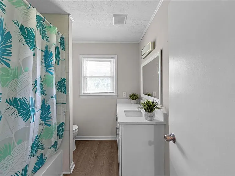 5245 Stonewall Tell Rd — Photo 14