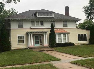 159 Prospect Ave, Waterloo, IA 50703