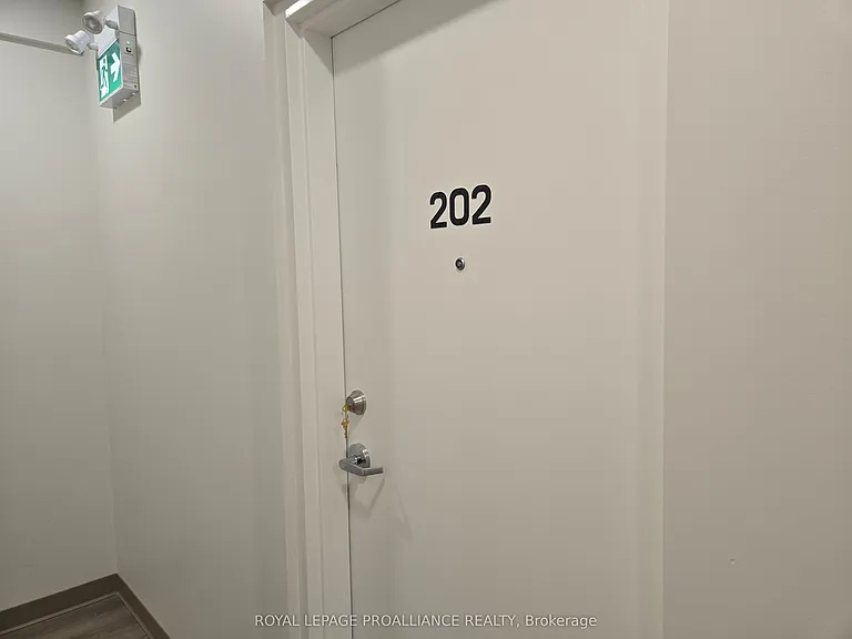241 Front St #202 — Photo 3