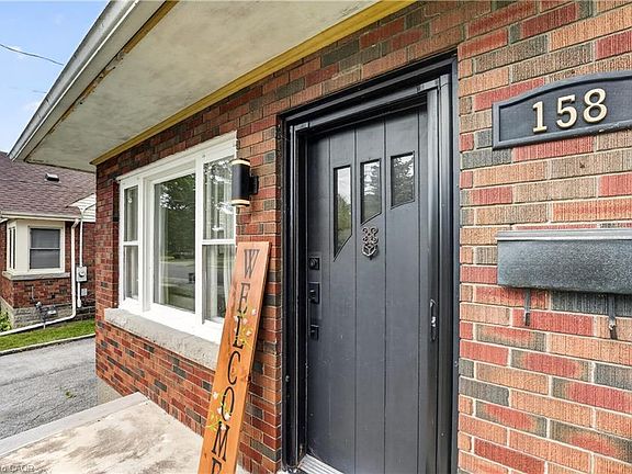 5th image of 158 Homewood Ave