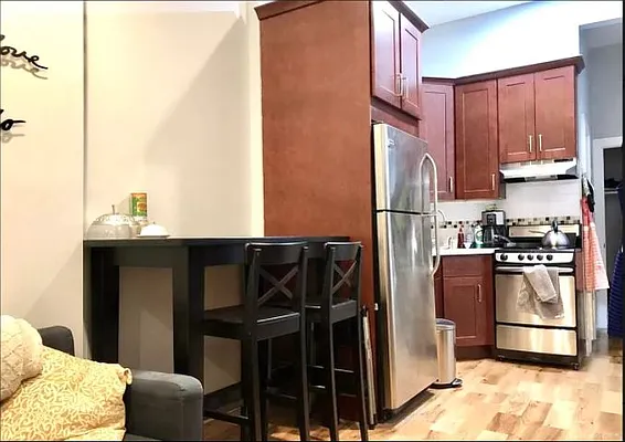 Rented by Compass | media 9