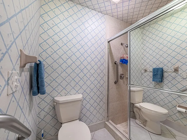 797 NW 32nd Ave — Photo 19