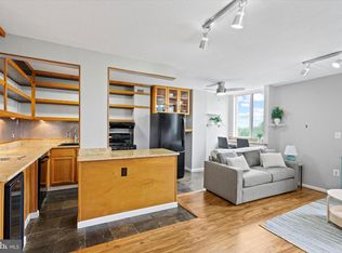 4242 E West Hwy #406, Bethesda, MD 20814