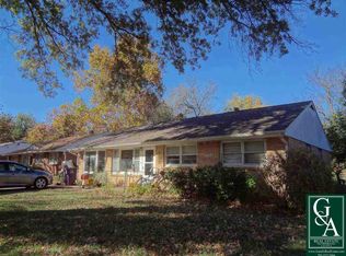 2038 College View Rd, Manhattan, KS 66502