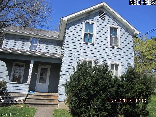 1st image of 460-464 Woodland Ave