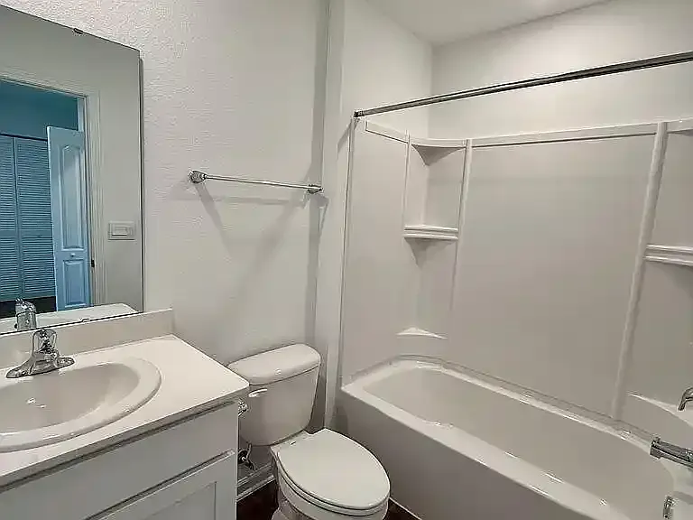 1511 Jeremiah St — Photo 5