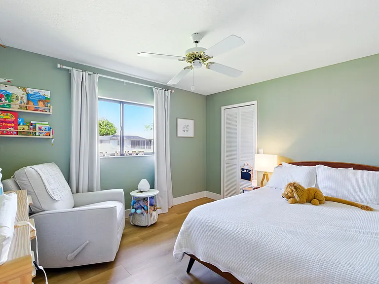 Secondary Bedroom