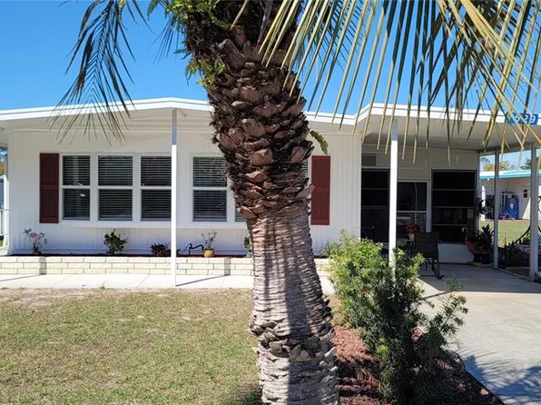 7529 First Circle Dr, Brooksville, FL 34613