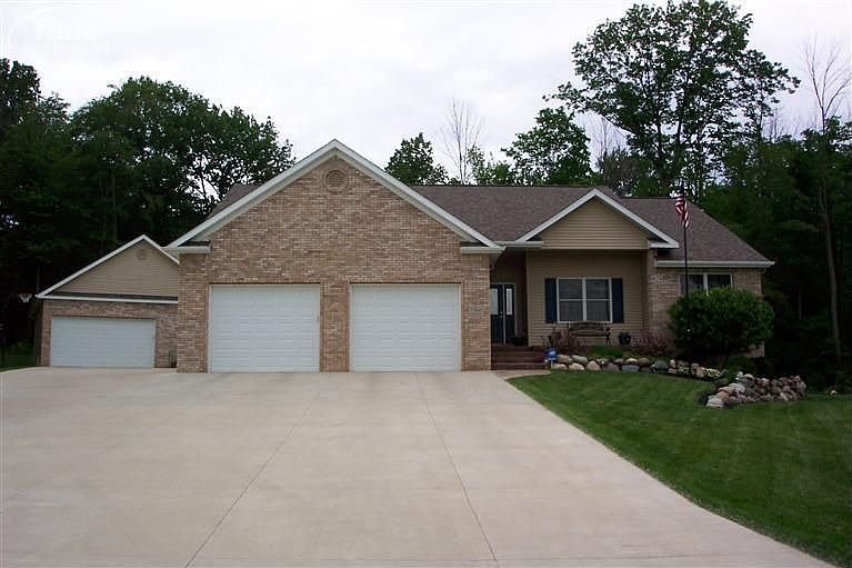 1st image of 5300 Misty Oaks Trl