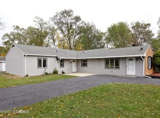 241 Seabury Rd, Bolingbrook, IL 60440