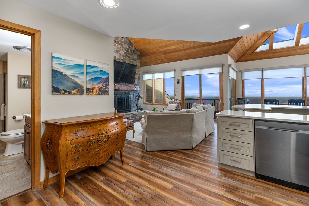 next background image