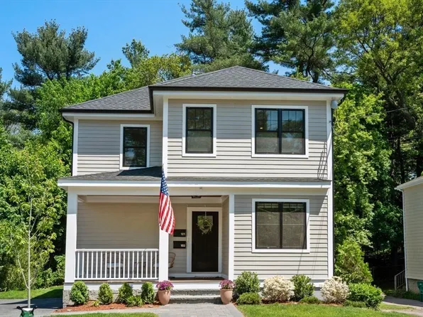101 Warwick Rd #101, West Newton, MA 02465