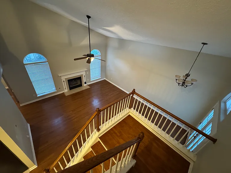 2300 Independence Ct — Photo 4