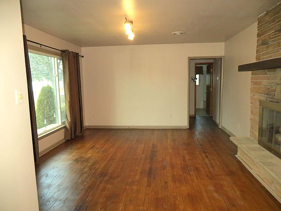 4th image of 37910 Minton St